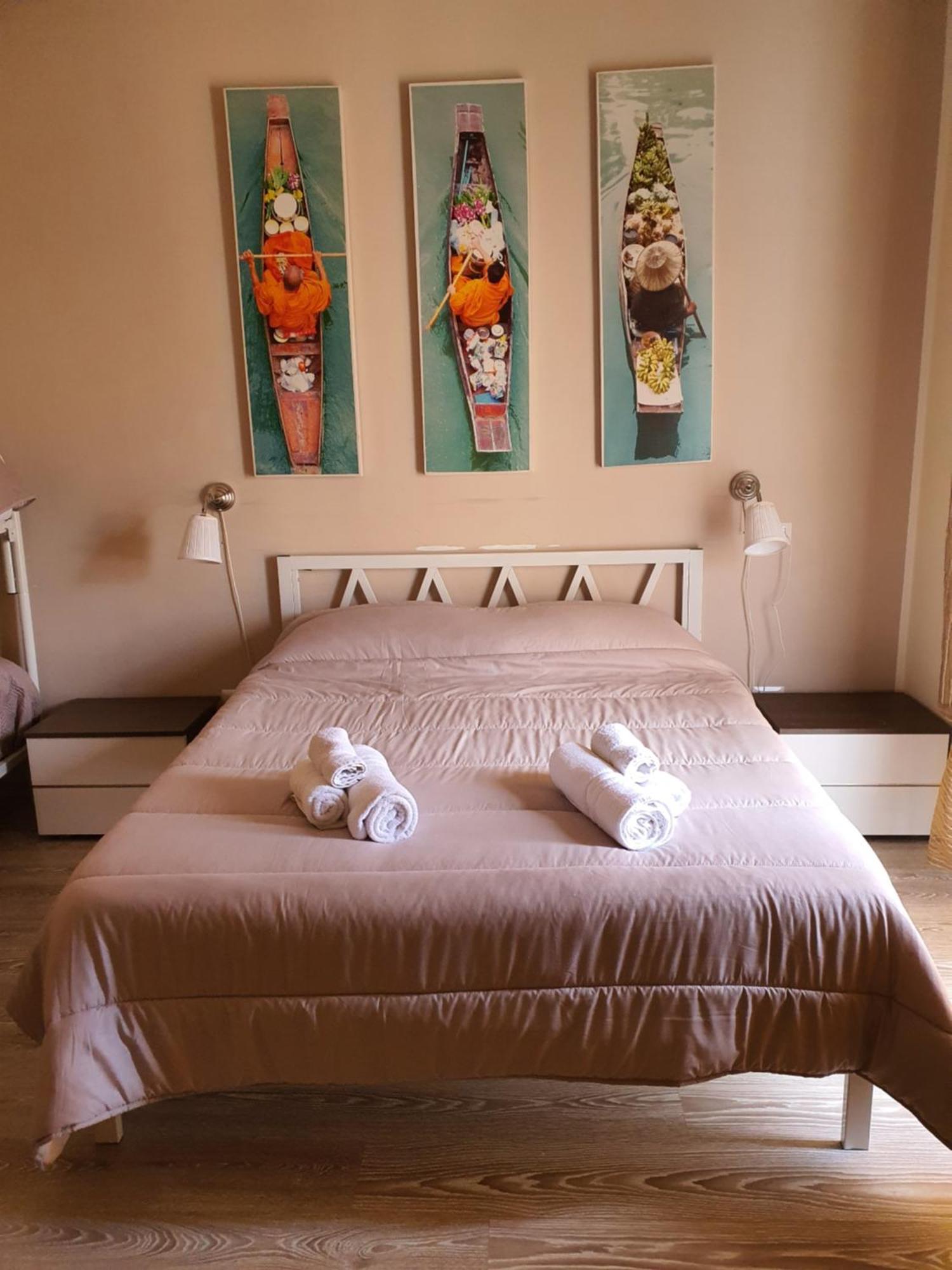 4Rooms Guest House Free Wi-Fi 萨莱诺 外观 照片